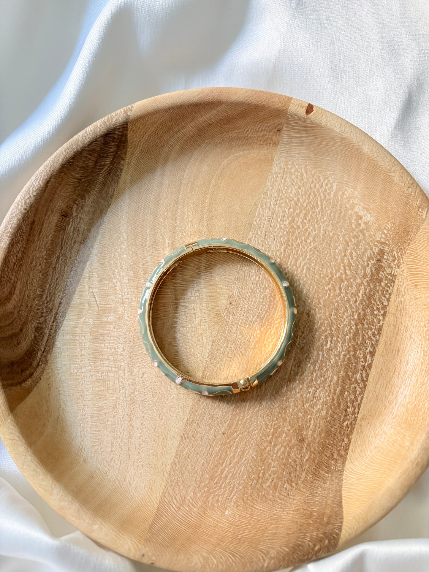 Sage green flowers bangle