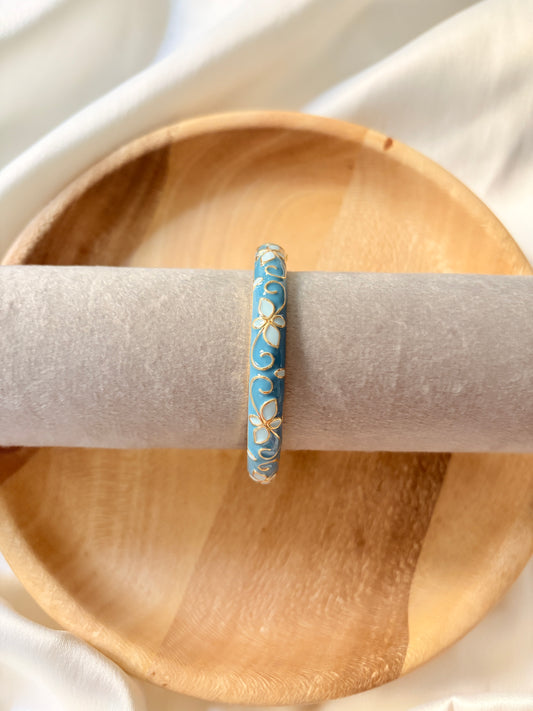 Ocean blue flowers bangle