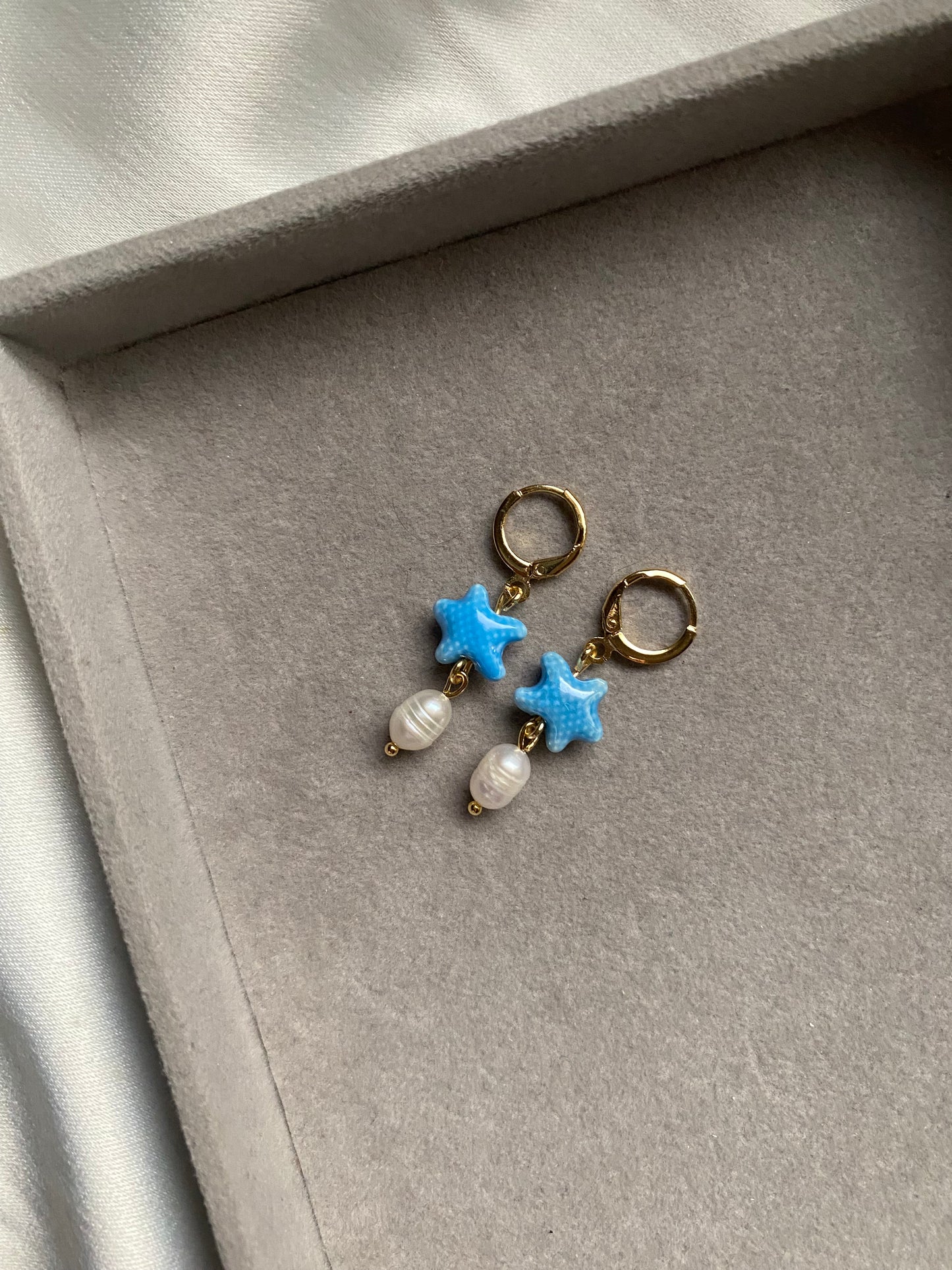 Bubbly starfish earrings