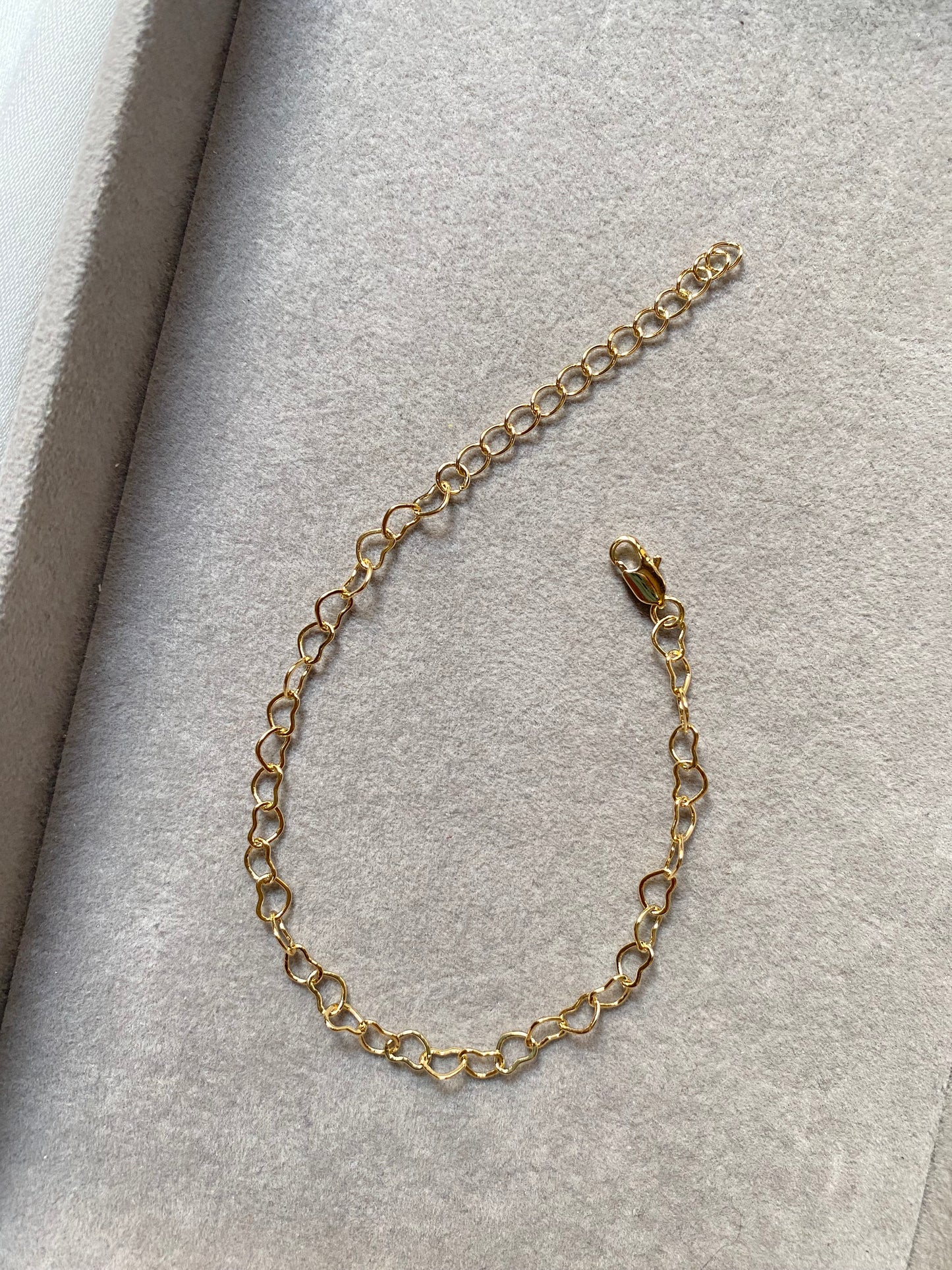 Mini hearts bracelet