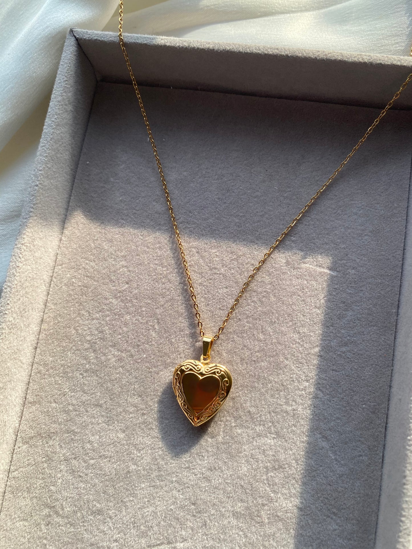 Heart locket necklace