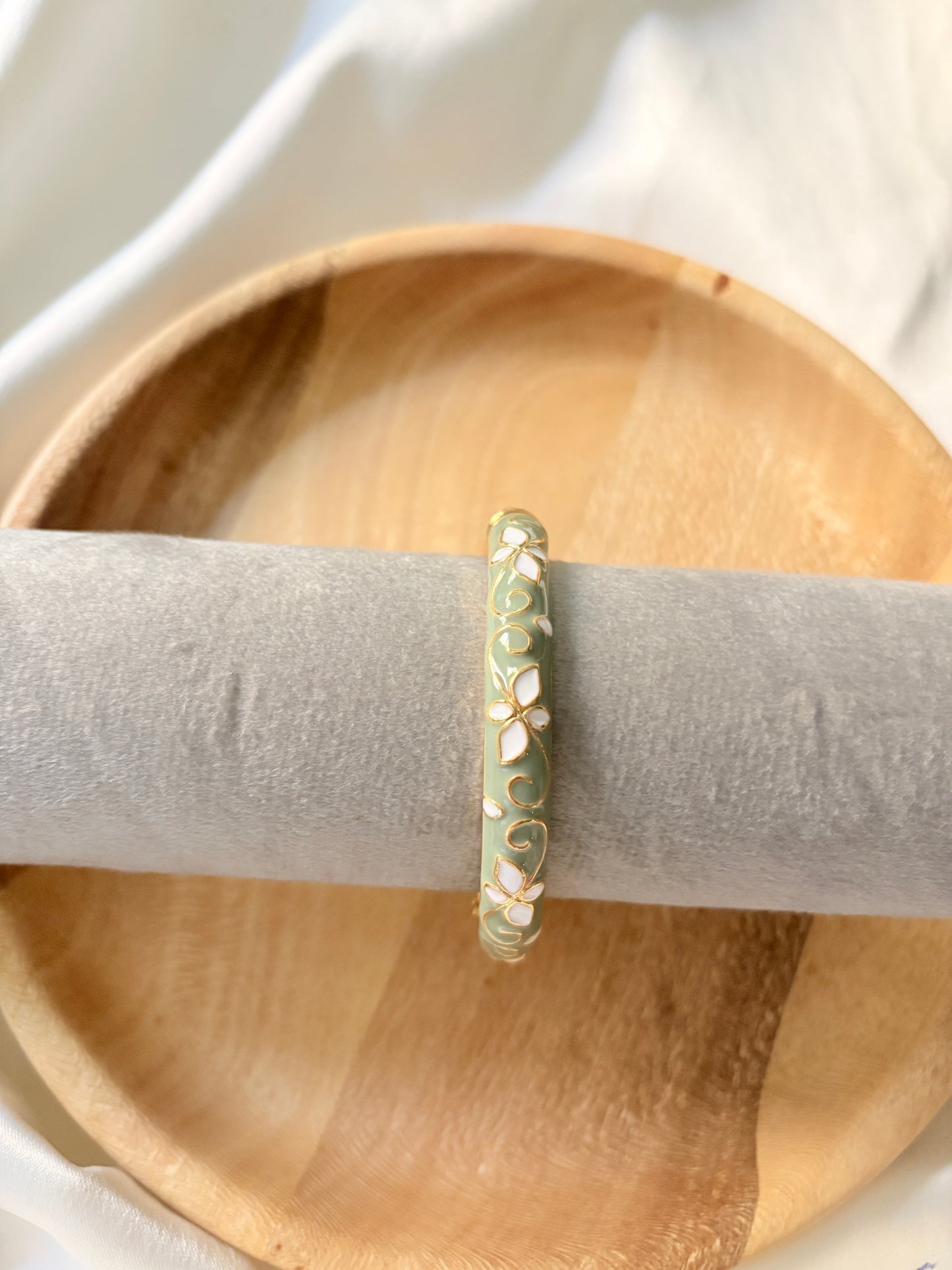 Sage green flowers bangle