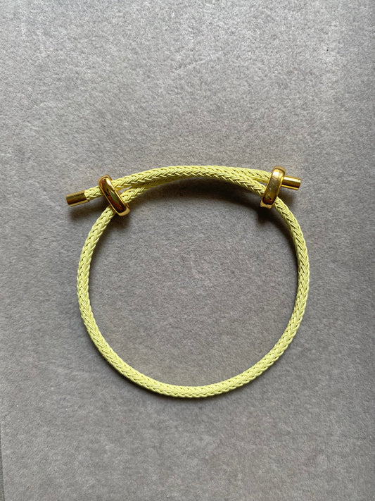 Yellow band