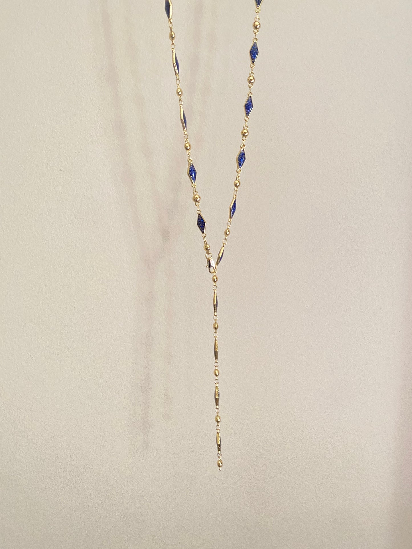 Navy blue diamonds drop necklace