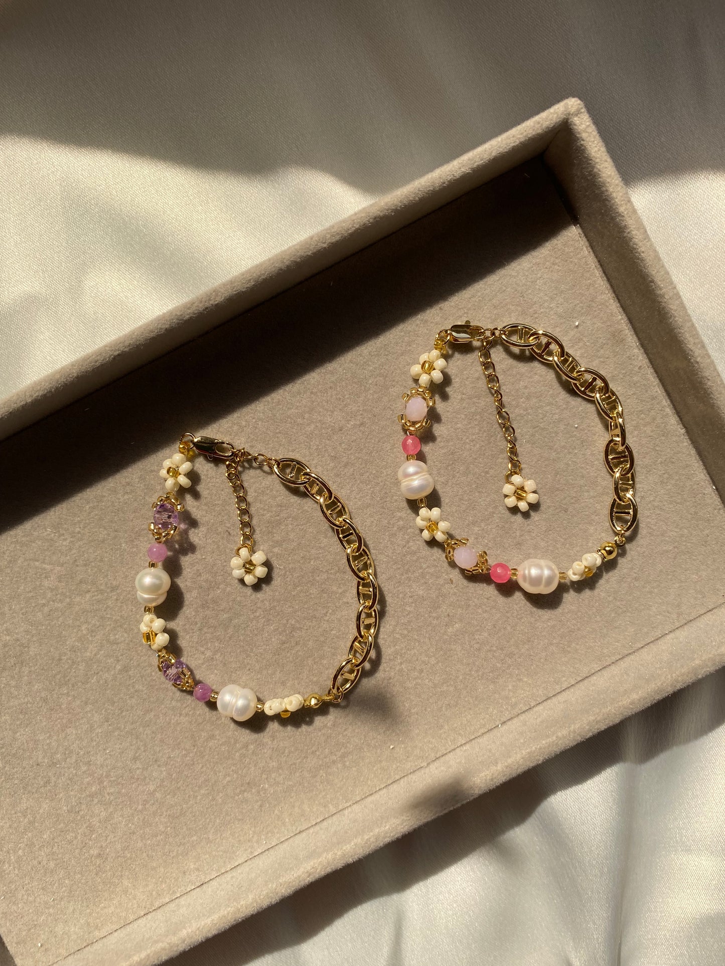 Half chain half flowers