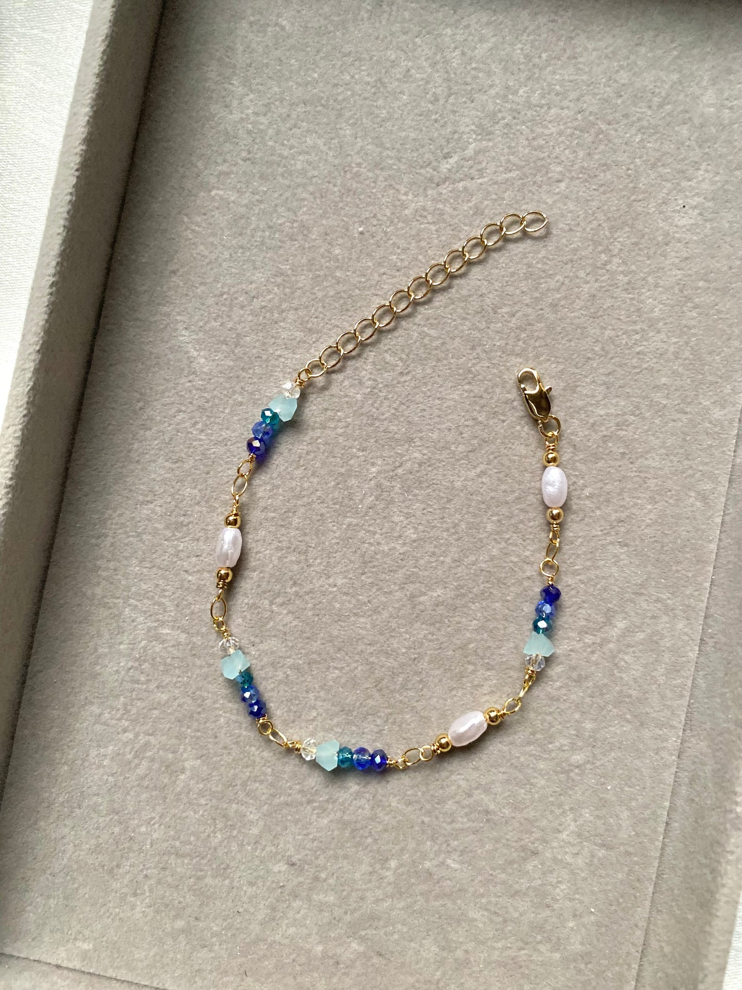 Blue crystals bracelet